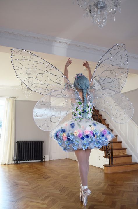 Fairy Wings White, Fairy Dress Costume, Adult Fairy Costume, Diy Fairy Wings, Fairy Costume Diy, Fairy Wings Costume, Fairy Princess Costume, Iridescent Butterfly, Baby Ballet