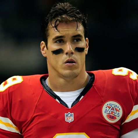 Brady Quinn, Cute Football Players, Nfl Memes, Rugby Men, Toys For Men, American Football Players, Football Boys, Professional Football, Nfl Players