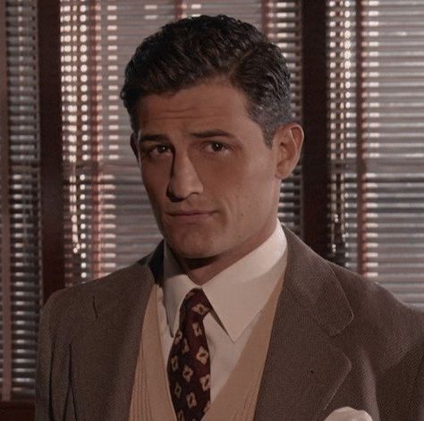 Agent Carter Sousa, Agent Carter Daniel Sousa, Agent Sousa, Enver Gjokaj, Daniel Sousa, Marvel Man, 2023 Aesthetic, Marvel Icons, Peggy Carter