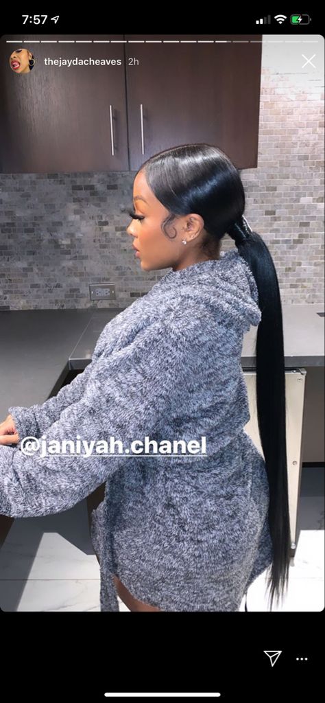 Jayda Wayda Ponytail, Middle Part Ponytail Weave, Amour Jayda, Jayda Wayda, Hair Laid, Hair Ponytail Styles, Black Wig, Sleek Ponytail