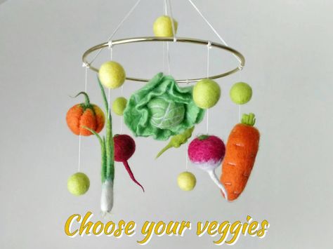 Hanging Vegetables, Eclectic Baby Nursery, Nature Kids Room, Mobiles For Kids, Baby Mobile Felt, Space Themed Room, Mobile Hanging, Baby Boy Mobile, Baby Fruit