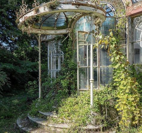 Gazebo, Vines, Building, Instagram