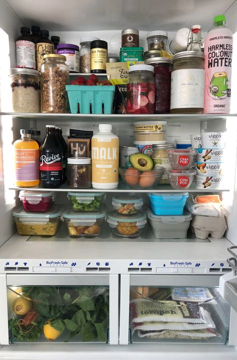 Siggis Yogurt, Healthy Fridge, Fermented Vegetables, Health Guru, Organic Butter, Healthy Girl, Healthy Food Choices, Healthy Digestion, Nutritional Supplements