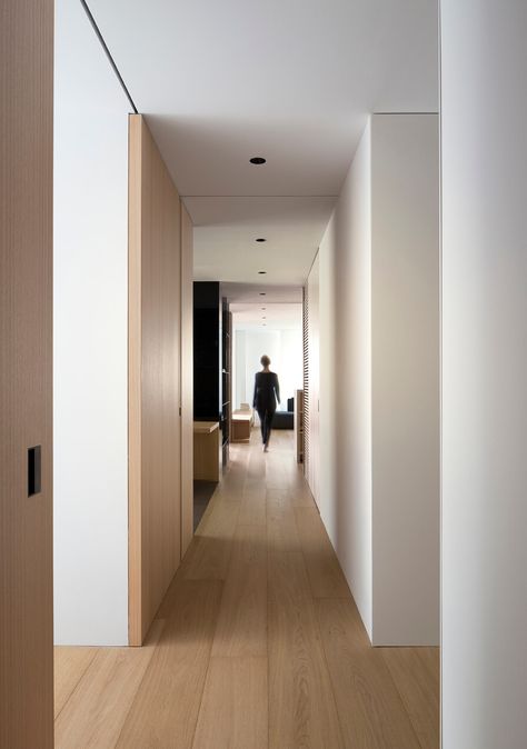 RM Apartment by Francesc Rifé Studio Corridor Design, Apartment Door, Long Hallway, Apartment Renovation, 아파트 인테리어, Minimalism Interior, Design Del Prodotto, House Flooring, Minimalist Interior