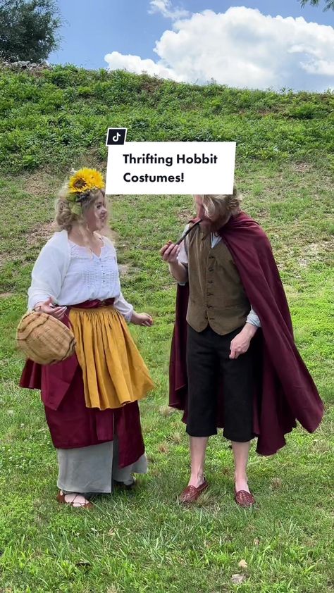 How To Dress Like A Hobbit, Easy Hobbit Costume, Lord Of The Rings Costumes For Women, Diy Hobbit Costume, Hobbit Costume Female, Hygge Birthday, Hobbit Party Ideas, Female Hobbit, Lord Of The Rings Costumes