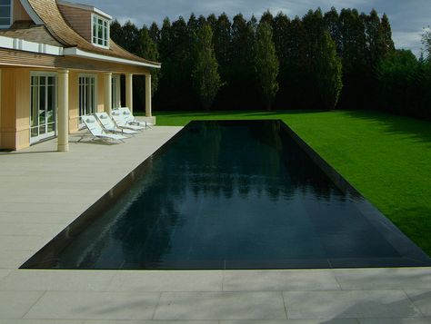 Pebble Fina Black Galaxy Pool Plaster Colors, Black Bottom Pools, Pebble Tec Pool, Swimming Pool Design Ideas, Contemporary Pool, Pool Plaster, Moderne Pools, Pool Design Ideas, Pool Finishes