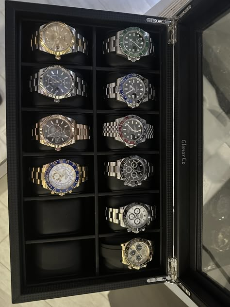 Luxury Watch Box, Luxury Watch Collection, Rolex Collection, Richard Mille Watches, Money Wallpaper Iphone, Nice Watches, Gentleman Aesthetic, Fancy Watches, Watches Collection