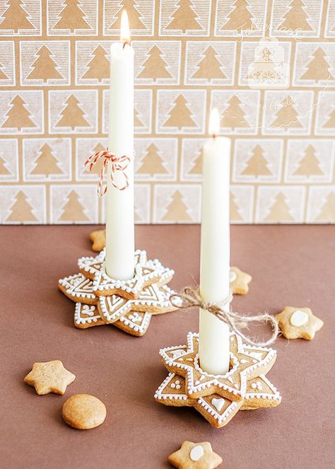 Star Cookie Candle Holder - a beautiful Christmas craft tutorial Xmas Candle Holders, Gingerbread Candle Holder, Ceramic Christmas Candle Holder, Diy Christmas Candle Holders, Christmas Candle Ideas, Diy Taper Candle Holders, Creative Ideas For Christmas, Clay Candle Holders Diy, Christmas Candle Holders Diy