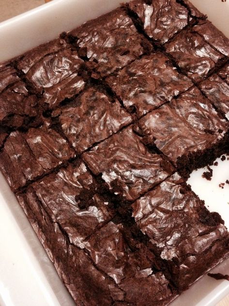 Best Brownie Recipe, Baking Book, Junk Food Snacks, Food Babe, Brownie Recipe, Yummy Comfort Food, Tasty Baking, Chocolate Brownies, Food Obsession