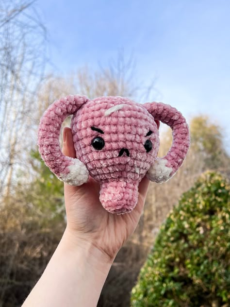 Angry Uterus Crochet Pattern, Uterus Crochet Pattern Free, Feminist Crochet Patterns, Crochet Uterus Free Pattern, Uterus Crochet Pattern, Feminist Crochet, Crochet Uterus, Uterus Party, Angry Uterus