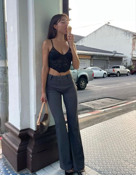 Chica Chola, Dinner Outfit Casual, Latina Outfits, Latina Fashion Outfits, Downtown Outfits, Goals Inspiration, Nashville Outfits, Fall Lookbook, Euro Summer