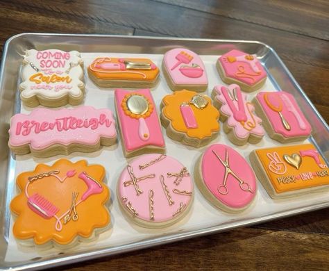 Cosmetology Grad Party, Cosmetology Graduation Party Ideas, Hairstylist Cookies, Cosmetology Cookies, Cosmotology Party Ideas Graduation, Cosmetology Graduation Party, Cosmetology Party, Graduate Cookies, Cosmetology Business