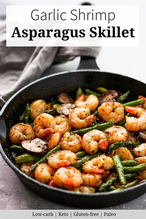 Shrimp Skillet Recipes, Shrimp Asparagus, Asparagus Garlic, Whole30 Fish Recipes, Summer Seafood Recipes, Asparagus And Mushrooms, Garlic Recipe, Shrimp And Asparagus, Diner Recept