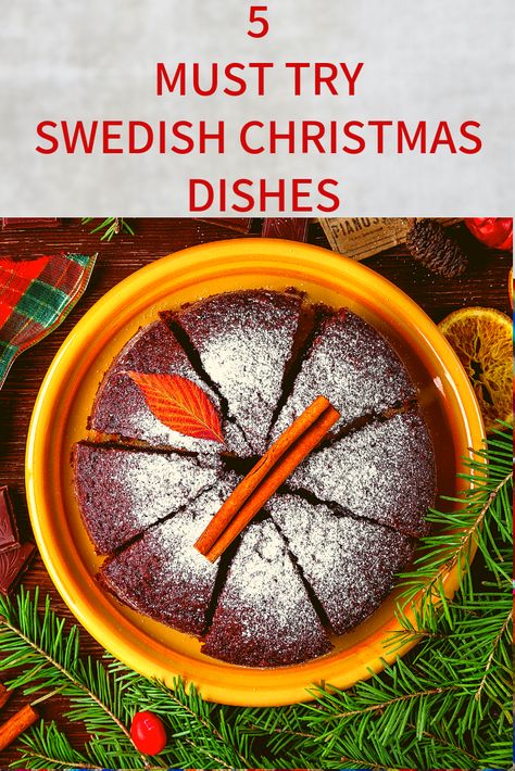 Yuletide Food, Swedish Christmas Desserts, Winter Party Foods, Swedish Christmas Food, Swedish Christmas Traditions, First Advent, Hygge Ideas, Sweden Christmas, Scandinavian Heritage