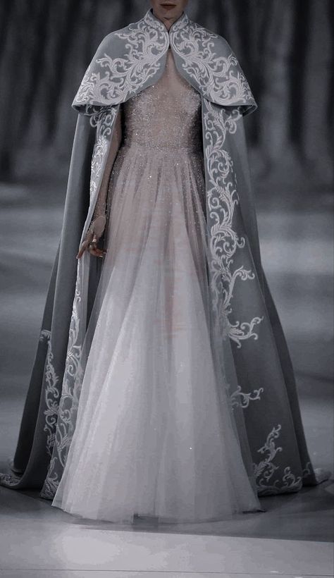 Gaun Abad Pertengahan, Old Fashion Dresses, Fantasy Dresses, Fantasy Gowns, فستان سهرة, Fairytale Dress, Fantasy Dress, Fantasy Clothing, Fantasy Fashion