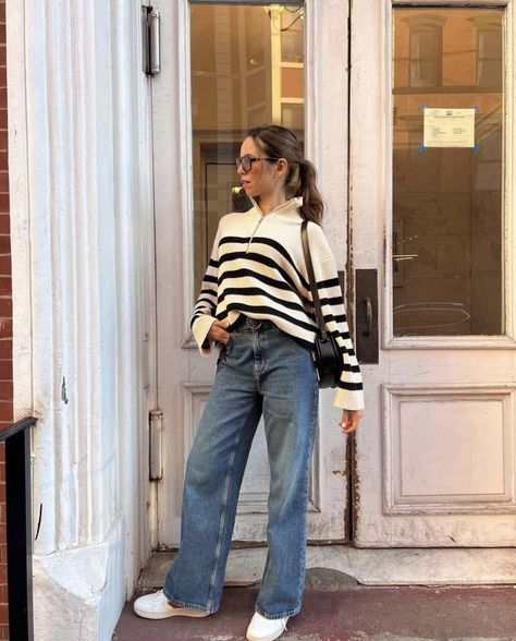 Striped Quarter Zip Sweater Outfit, Striped Collared Sweater Outfit, Striped Sweater Outfit Fall, Stripped Sweater Outfits Aesthetic, Strip Sweater Outfit, Stripped Cardigan Outfits, Stripped Sweater Outfits Winter, Striped Pullover Outfit, Light Wash Jeans Outfit Fall