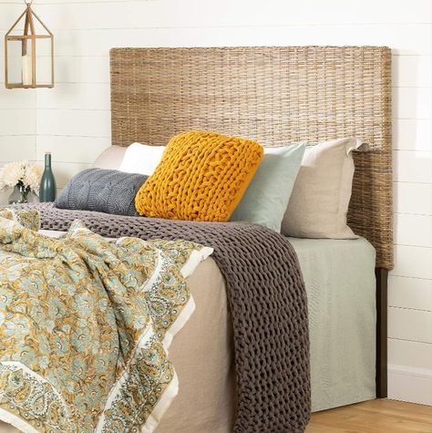 A unique headboard. This headboard, made of rattan, will instantly add a warm and peaceful ambience to your master bedroom. It’s hand woven (with a whole lot of love!), which makes every headboard unique. Rattan Bedroom, Boho Headboard, Custom Window Blinds, Headboard Queen, Rattan Bed, Rattan Headboard, Queen Size Headboard, Full Headboard, Beds And Headboards