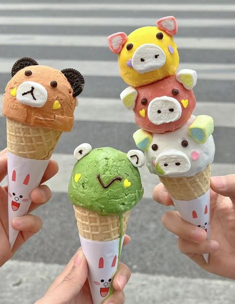 Ice Cream Car, Ice Cream Menu, Food Art For Kids, Ice Cream Pops, Yummy Ice Cream, Kawaii Cooking, Cute Snacks, Cute Food Art, Think Food