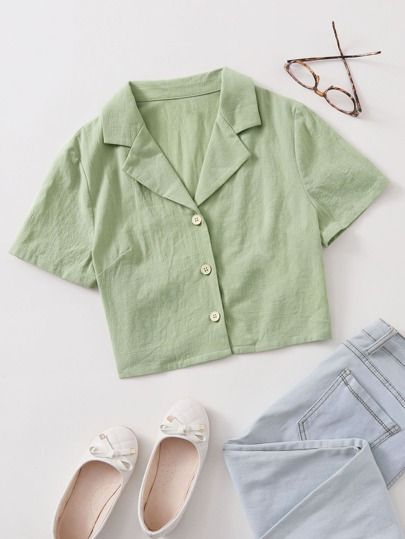 Free Returns ✓ Free Shipping On Orders $49+ ✓. Teen Girls Lapel Collar Solid Blouse- Girls Blouses at SHEIN. Korean Blouses, Buttoned Crop Top, Girls Fashion Tops, Crop Top Designs, Fasion Outfits, Baby Dress Design, Diy Fashion Hacks, Indian Dresses Traditional, Quick Outfits