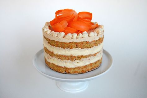 Carrot Layer Cake, Momofuku Milk Bar, Moist Carrot Cakes, Bar Exam, The Maid, Best Cake Recipes, Milk Bar, The Met Gala, Cake Board