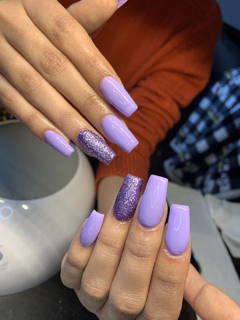 Purple Pastel Nails Acrylic, Easter Nail Polish, Trendy Purple Nails, Purple Winter Nails, Lavender Nail Designs, Nail Deaigns, Marble Diy, Easter Nails Easy, Light Purple Nails