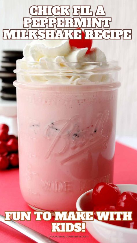 Chick Fil A Peppermint Milkshake Recipe, Chick Fil A Peppermint Milkshake, Peppermint Milkshake Recipe, Peppermint Shake, Peppermint Milkshake, Copycat Chick Fil A, Peppermint Ice Cream, Oreo Milkshake, Kid Foods