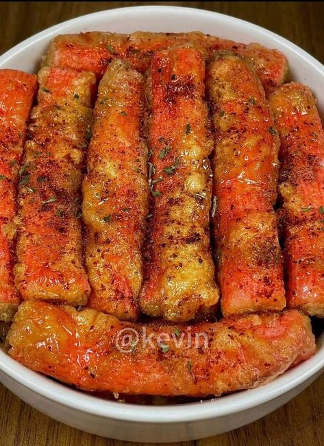 Fried Crab Legs Recipes No Shell, Crab Sticks Recipe, Fried Crab Sticks, Fried Crab, Crab Sticks, Spicy Crab, Raw Eggs, Grandma's Recipes, Crab Stick