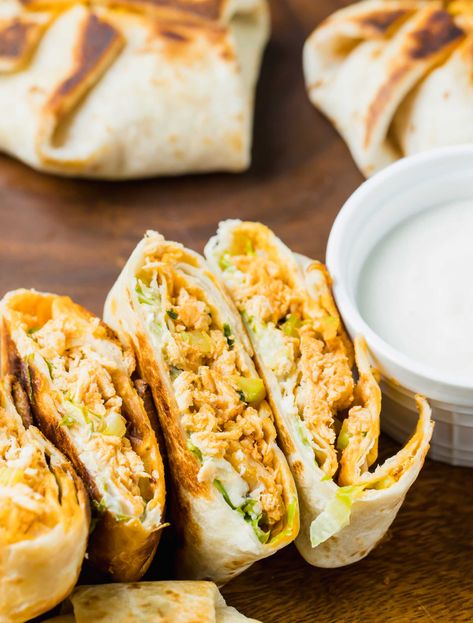 Mini Buffalo Chicken Crunchwraps - Buffalo Chicken Crunchwraps Crunch Wrap Recipes, Crunchwrap Recipe, Gluten Free Savory, Buffalo Chicken Wraps, Crunch Wrap, Buffalo Chicken Wings, Table For Two, Mexican Spanish, Game Day Snacks