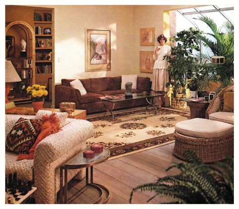 70s House Aesthetic, California Interiors, Mad Men Office, 80s Wallpaper, Giki Tiki, 70s House, 80s Decor, Beverly Hills Houses, Fancy Houses