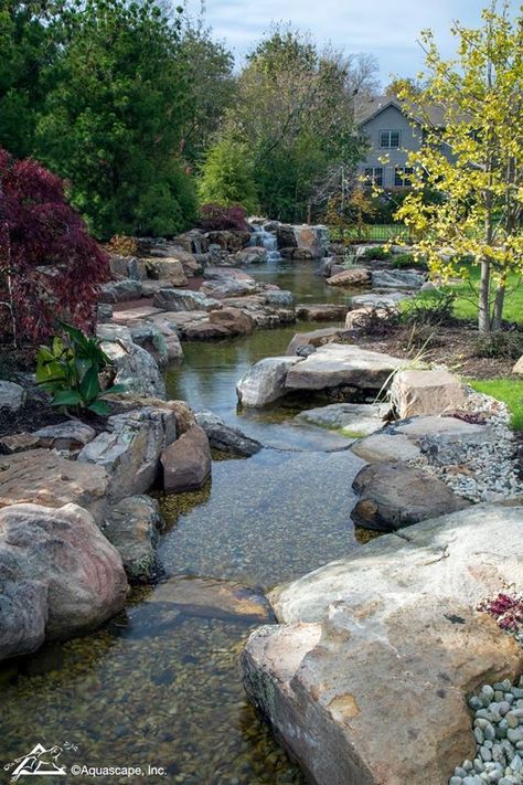 Lazy river Creek Landscaping Natural, Homestead Landscaping, Backyard Streams, Backyard Stream, Garden Stream, Kolam Air, Kolam Koi, Garden Pond Design, Stone Landscaping