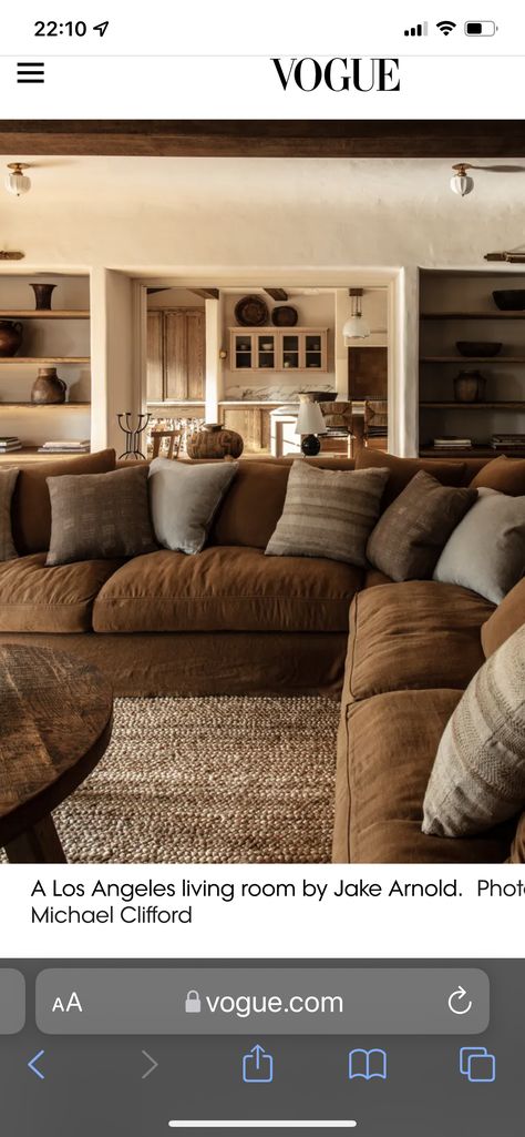 U Shaped Sectional Sofa Cozy, Large Brown Sectional Living Room, Cottage Sectional Couch, Brown Cloud Couch, Oversized Sectional Sofa Living Rooms, Brown Velvet Sectional, Vintage Family Room, Brown Sectional Living Room, U Couch