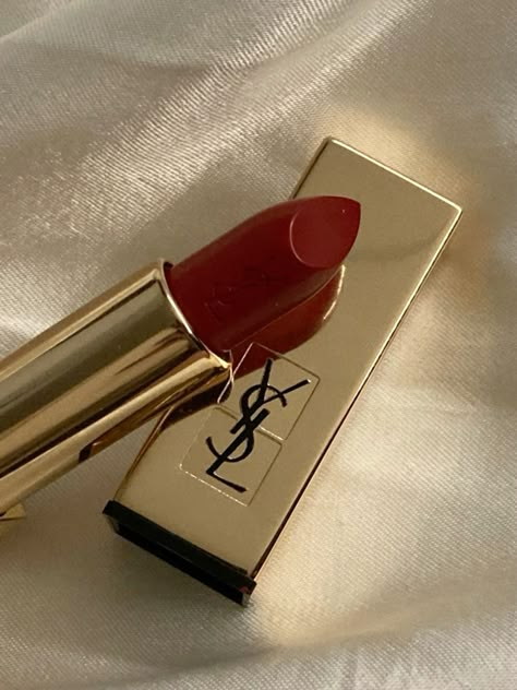 Expensive Lipstick, Red Brown Lipstick, Saint Laurent Aesthetic, Yves Saint Laurent Lipstick, Lipstick Products, Deep Red Lipsticks, Ysl Lip, Red Lipstick Quotes, Ysl Lipstick