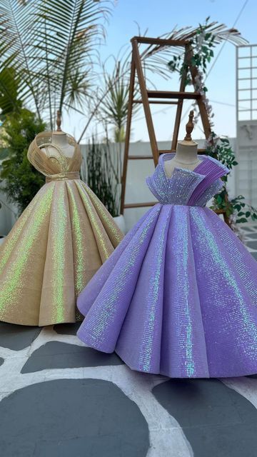 Latest Kids Frocks Designs, Baby Party Wear Dress, Baby Girl Aesthetic, Langa Blouse, Lace Styles For Wedding, Birthday Frocks, Chikankari Anarkali, Luxury Instagram, Perfect Birthday Dress