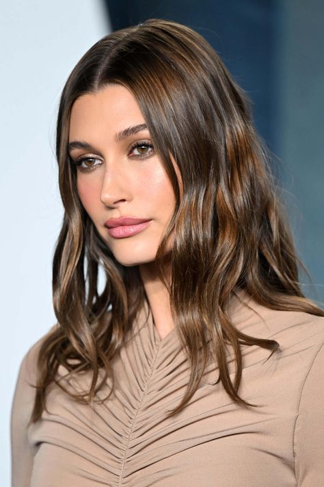 Hailey Baldwin Hair, Glam Team, Balayage Blond, Brown Hair Looks, Bronde Hair, Oscars Party, Hair Color Light Brown, Hair Appointment, Haircut And Color