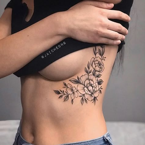 Gorgeous Small Tattoos, Feminine Tattoos Thigh For Women, Side To Leg Tattoos Women, Landscape Back Tattoo Women, Flower Side Tattoos Women Ribs, Flower Tattoo Stomach, Under Side Breast Tattoo, Ribs With Flowers Tattoo, Flower Tattoos On Stomach For Women