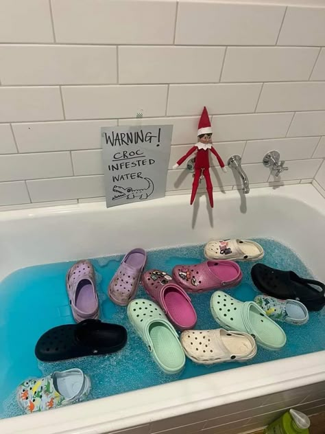 Hobby Lobby Crafts, Elf Ideas Easy, Bad Elf, Elf Funny, Awesome Elf On The Shelf Ideas, Elf Activities, Xmas Elf, Elf Antics, Elf Fun