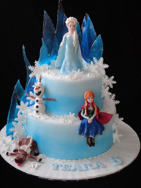 Frozen Cake Decorations, Frozen Birthday Party Cake, Pastel Frozen, Frozen Themed Birthday Cake, Disney Frozen Cake, Frozen Theme Cake, Bolo Frozen, Elsa Cakes, Disney Frozen Birthday