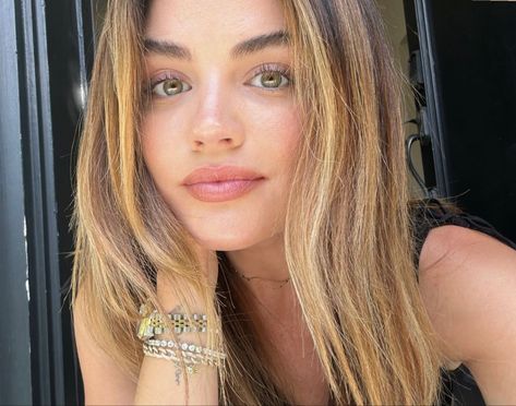 Lucy Hale Icons, Lucy Hale Blonde, Lucy Hale Hair, Photo Pictures, Lucy Hale, Dear Reader, Smash Book, Pretty Quotes, Blonde Hair