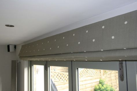 By far the largest single roman blinds we have ever undertaken - a great case study to show that sometimes the most obvious decisions aren't always the best Bedroom Window Dressing, Conservatory Blinds, Lounge Curtains, Blinds For Bifold Doors, Blinds For French Doors, Blind Ideas, Patio Door Blinds, Sliding Door Window Treatments, Door Window Treatments