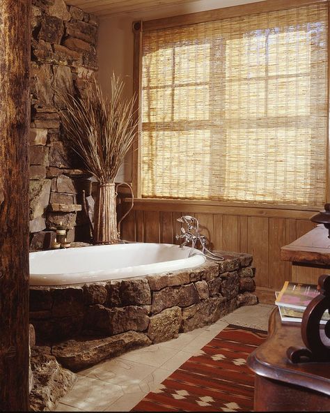 Moss rock around the bathtub makes a cool style statement [Design: Greenauer Design Group] - Decoist Country Style Bathrooms, Bathtub Surround, Stone Bathtub, Modern Country Style, Rustic Bathroom Designs, Stone Bathroom, Rustic Bathrooms, Stone Walls, Dream Bathrooms