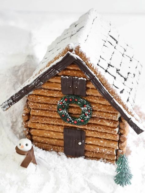 How to Make a Log Cabin-Style Gingerbread House>>  http://www.hgtv.com/handmade/make-a-log-cabin-gingerbread-house/index.html?soc=pinterest Gingerbread House Ideas, Cool Gingerbread Houses, Gingerbread House Parties, Gingerbread House Designs, Days Till Christmas, Christmas Gingerbread House, Mantel Decor, Christmas Goodies, Noel Christmas