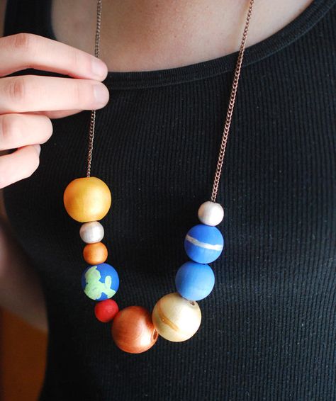 Make a Stellar Solar System Necklace // wild olive for handmade charlotte Solar System Project, Tata Surya, Solar System Necklace, Solar System Projects, Space Unit, Handmade Charlotte, Diy Jewelry Projects, Space Birthday, Homeschool Science