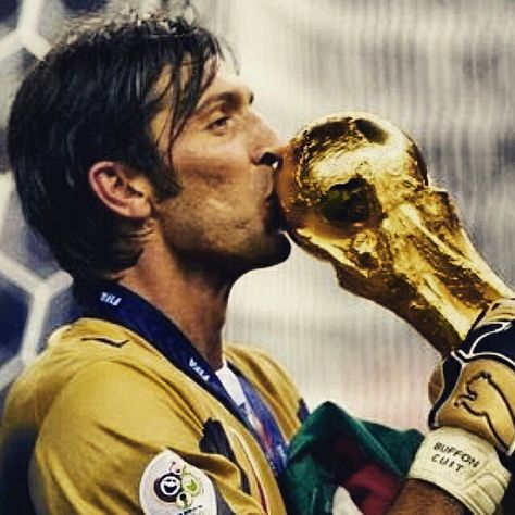 Gianluigi Buffon, 2006 World Cup Winner - Italy Buffon 2006, Gigi Buffon, Football Italy, 2006 World Cup, Soccer Football, Champions League, World Cup, Soccer, Football