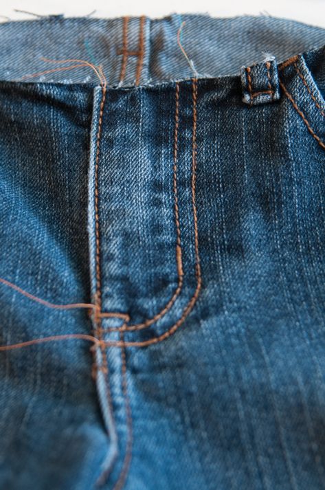 Adding a Soft Waistband to Jeans 14 Add Elastic To Jeans Waist, How To Extend Waistband On Jeans, Extend Jeans Waistband, How To Expand Waistband On Jeans, How To Fix Jean Waist Gap, Altering Jeans Waistband Bigger, Elastic Waistband Tutorial, Elastic Waistband Jeans, How To Make Jeans