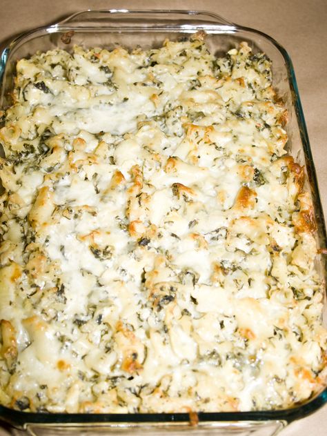 Spinach Artichoke Pasta Bake, Artichoke Pasta Bake, Spinach Artichoke Pasta, Artichoke Pasta, Artichoke Recipes, Creamy Spinach, Spinach Artichoke, Creamy Pasta, Pasta Bake