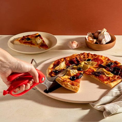 Dreamfarm Pizza Scissors, Pretzel Chicken, Honey Mustard Pretzels, Pizza Stones, Bread Toaster, Types Of Pizza, Pizza Wheel, Under 300 Calories, Smart Oven