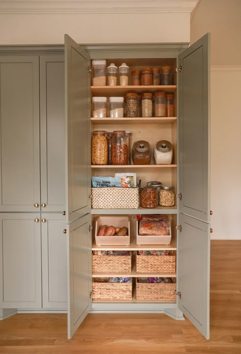 Holiday Home Kitchen Ideas, Pantry Not Walk In, Built Ins For Kitchen, Pantry Cupboard Organization Ideas, Kitchen Pantry Built In, Desk In Pantry, Built In Cabinet Pantry, Kitchen Pantry Organization Cabinets, Tiny Walk In Pantry