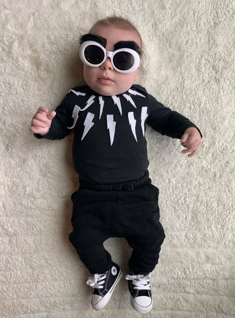 Ew, David! This Baby’s Schitt’s Creek Costume Is Simply the Best Schists Creek, David Meme, Most Creative Halloween Costumes, Rose Costume, Bebe Shower, Moira Rose, Ew David, David Rose, Schitt's Creek