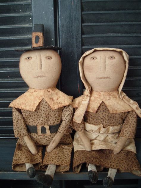 Primitive Sewing Patterns, Primitive Thanksgiving, Primitive Pumpkin, Thanksgiving Pilgrims, Thanksgiving Art, Primitive Fall, Primitive Halloween, Fall Deco, Halloween Doll