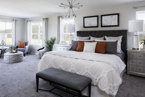 Grey Orange Bedroom, Grey Bedding Ideas, Bedroom Inspirations Black, Burnt Orange Bedroom, Burnt Orange Living Room, Amazing Bedroom Designs, Bedroom With Sitting Area, Grey Bedroom Decor, Orange Bedroom